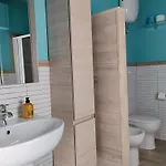 Δωμάτια σε οικογενειακή κατοικία La Casa Del Glicine Marrùbiu