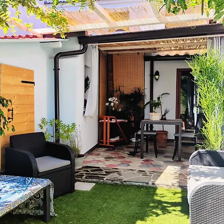 La Casa Del Glicine Δωμάτια σε οικογενειακή κατοικία