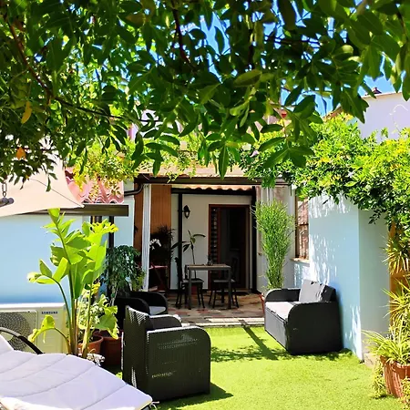 Homestay La Casa Del Glicine